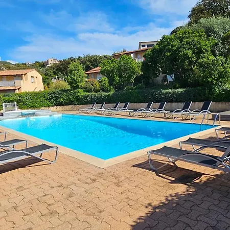 T2 Dolce & B4 Vue Et Piscine *