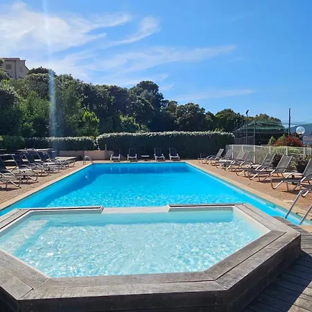 T2 Dolce & B4 Vue Et Piscine Apartment *