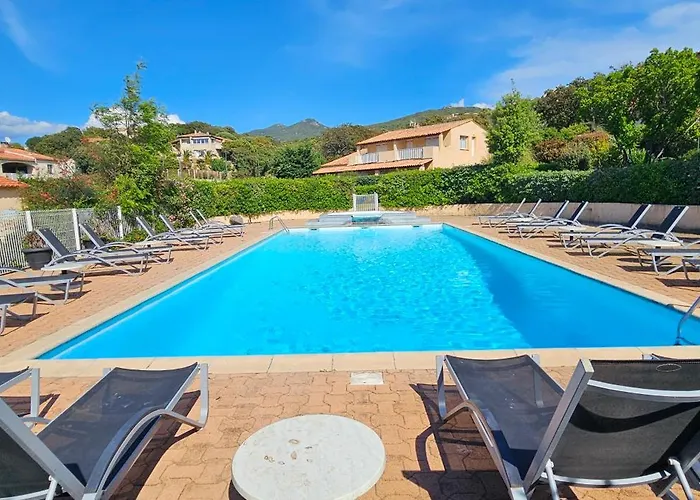 T2 Dolce & B4 Vue Et Piscine Apartmán